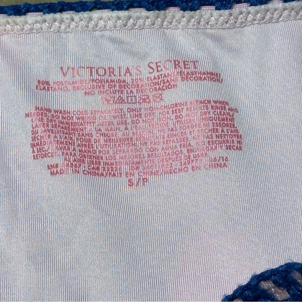 Victoria's Secret Crochet Halter Floral Paisley Blue Bikini Size Small - Picture 4 of 10